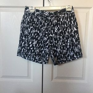 Misses Van Heusen Studio Shorts size 4